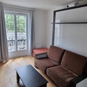 Auriol , Paris France